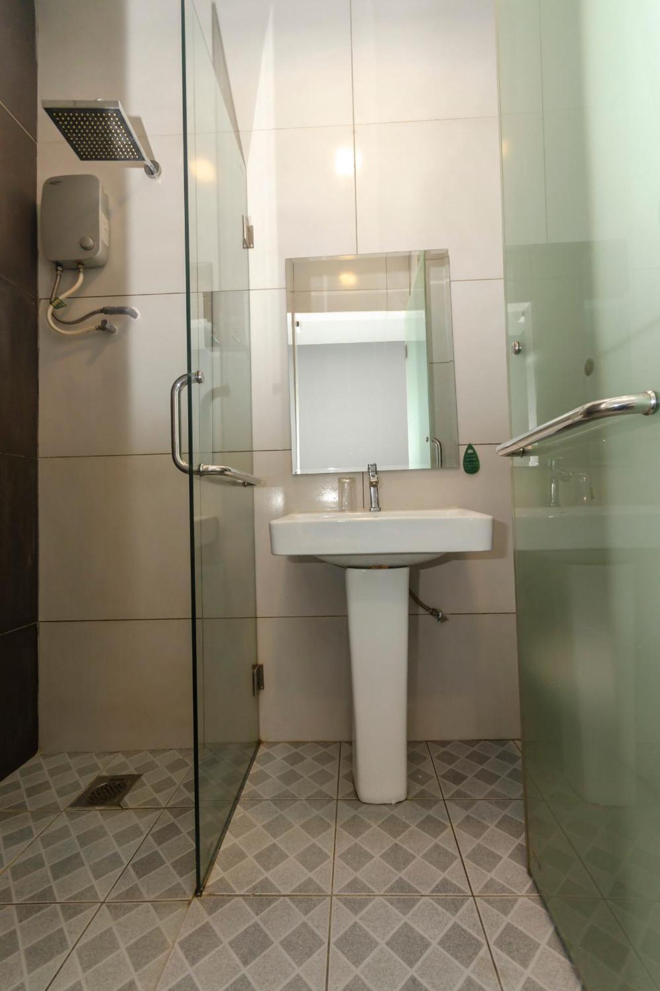 Hotel Oyo 1037 I Style Jb 2*